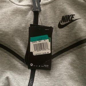 Nike Tech Girls XL Grey